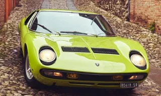 Lamborghini Miura P400 Puzzle